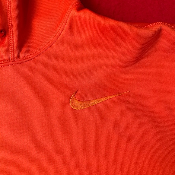 Nike Therma Fit Hoodie (M) - Picture 9 of 13